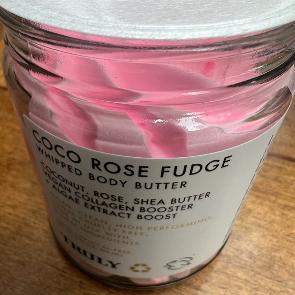 Truly Beauty Coco Rose Fudge Whipped Body Butter 3oz - Picture 5 of 5